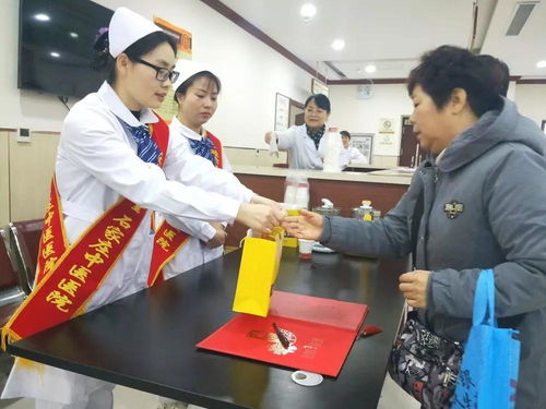 我院舉辦中醫(yī)非物質文化遺產項目中醫(yī)刁氏正脊療法啟動暨拜師儀